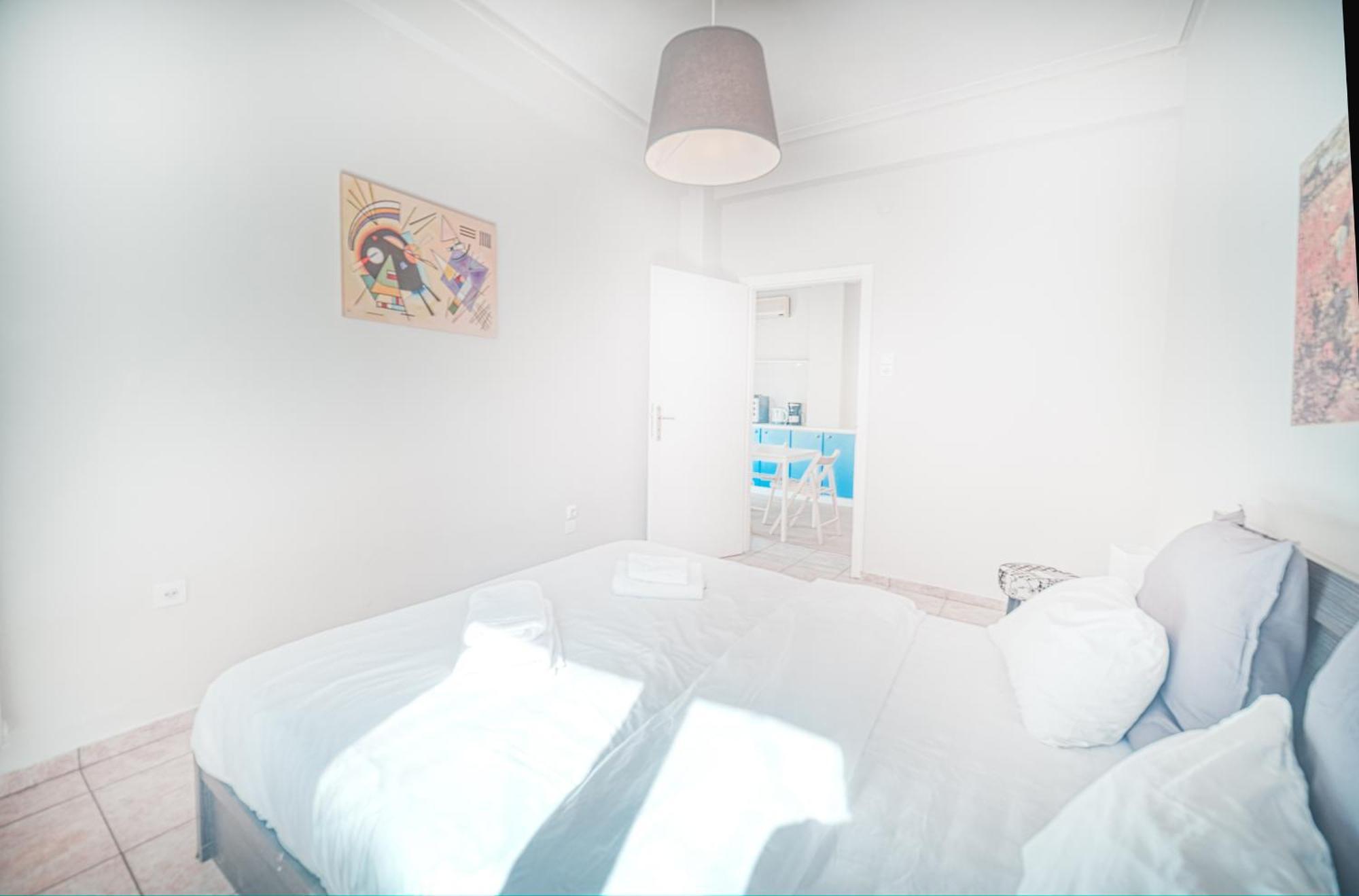 Fix Apartment Atene Esterno foto